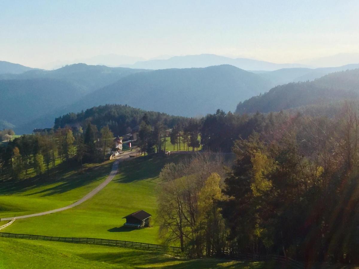 Hotel Landgasthof Laerchenwald Collepietra  Esterno foto