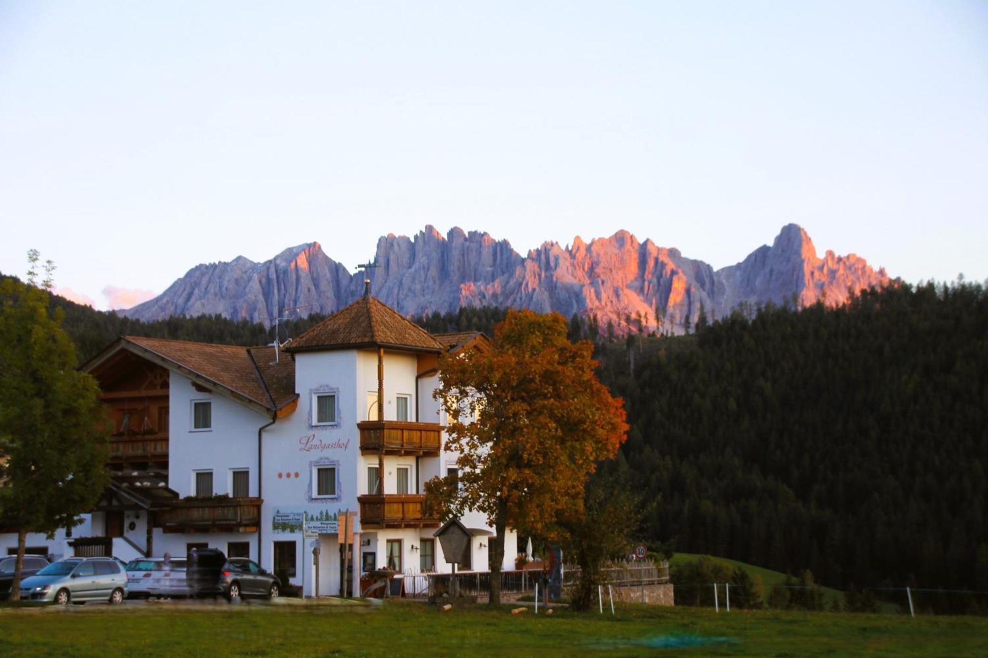 Hotel Landgasthof Laerchenwald Collepietra  Esterno foto