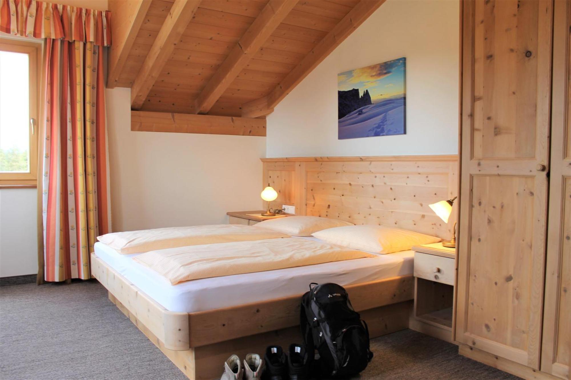 Hotel Landgasthof Laerchenwald Collepietra  Esterno foto